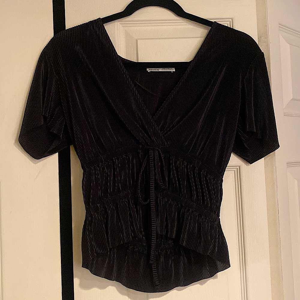 Pull&Bear Cropped Blouse - image 1